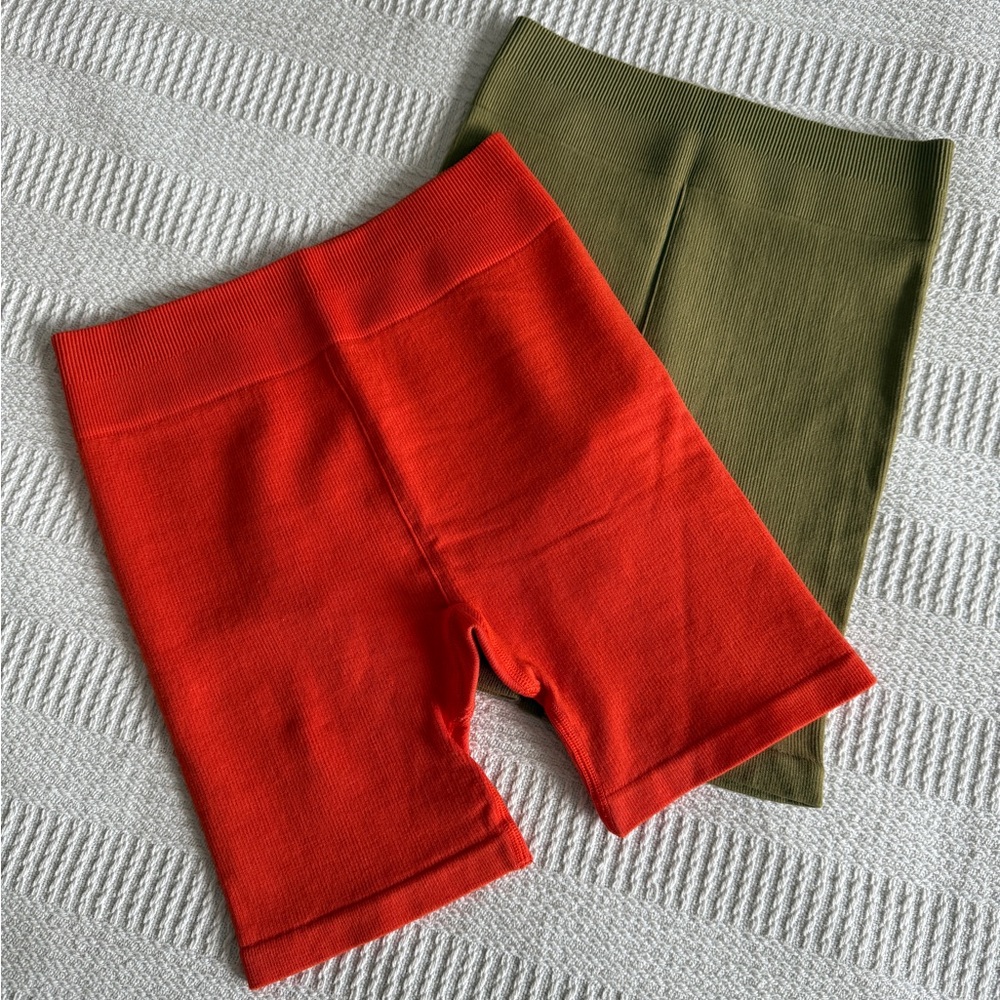 Fabletics Women's Red and Green Shorts x2. Size M.